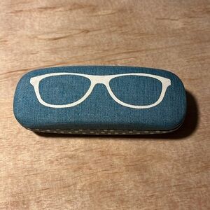 Eyeglass or sunglass case teal with white polka bots and glasses detailing
